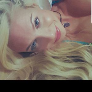 Meet your Posher, Jeanne